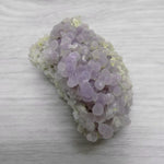 Agate raisin violette et blanche pierre brute d'Indonésie 12g