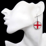 Boucles d'oreilles Angleterre argentées sous cabochon en résine 