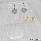 Boucles d'oreilles créoles à médailles initiales personnalisables en acier inoxydable