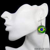 Boucles d'oreilles argentées Brésil sous cabochon en résine