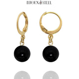Boucles d'oreilles créoles dorées à perles d'onyx noir 8mm en acier inoxydable et pierre naturelle