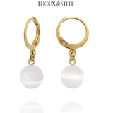 Boucles d'oreilles créoles dorées à perles de sélénite 8mm en acier inoxydable et pierre naturelle
