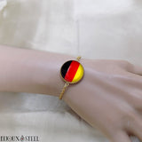 Bracelet drapeau de l'Allemagne sous cabochon en résine et acier inoxydable doré