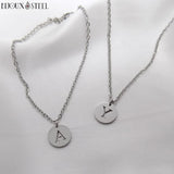 Bracelet et collier argentés à médailles personnalisables en acier inoxydable