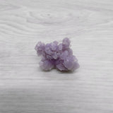 Calcédoine botryoïde agate raisin violette 8g