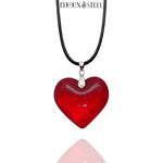 Collier à pendentif coeur rouge de l'amour en verre et son cordon noir