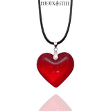 Collier à pendentif coeur rouge de l'amour en verre et son cordon noir