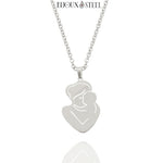 Collier à pendentif maman et bébé câlin argenté en acier inoxydable