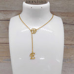 Collier cravate doré patte de chien à pendentif lettre personnalisable en acier
