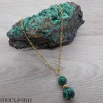 Collier deux perles de malachite en pierre naturelle et acier doré