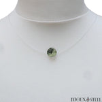 Collier ras du cou fil de nylon et sa perle en prehnite 8mm