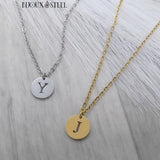 Colliers à pendentifs médailles rondes lettres personnalisées en acier inoxydable