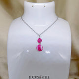 Pendentif doubles perles d'agate magenta pierre naturelle et acier inoxydable argenté