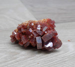 Vanadinite pierre brute naturelle rouge de 40g