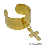 Bague anneau large pampille ajustable doré à croix pendant en acier chirurgical