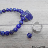 Bague large argentée ajustable et son bracelet en perles de lapis lazuli 