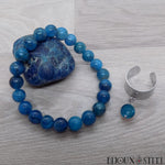 Bague large argentée réglable et bracelet en perles d'apatite bleue 