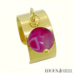 Bague large pampille dorée à perle d'agate magenta teintée en acier inoxydable et pierre naturelle
