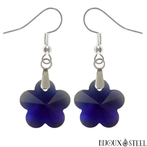 Boucles d'oreilles pendantes à fleurs bleues en verre