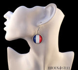 Boucle d'oreille pendante à drapeau de la France
