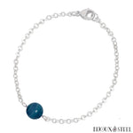 Bracelet à perle d'agate bleue teintée 8mm et sa chaîne argentée en acier chirurgical