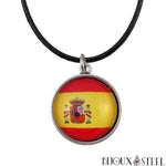 Collier à pendentif drapeau de l'Espagne sous cabochon