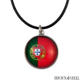 Collier à pendentif rond drapeau du Portugal