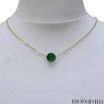 Collier à perle d'agate verte teintée en pierre naturelle et acier inoxydable doré