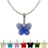 Colliers à pendentifs papillons en verre huit couleurs et chaîne argentée en acier chirurgical