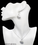 Parure boucles d'oreilles pendantes et collier à pendentif coquillages argentés en acier chirurgical 