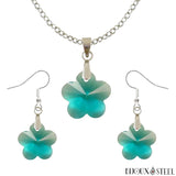 Parure boucles d'oreilles pendantes et collier à pendentif fleurs bleu turquoise en verre